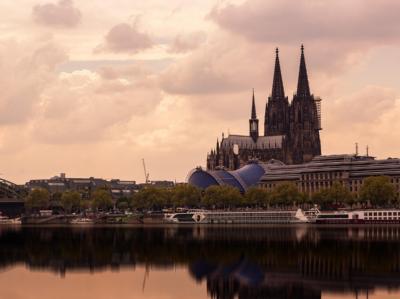 picupyourphoto-dom-2283655_1920 (1)